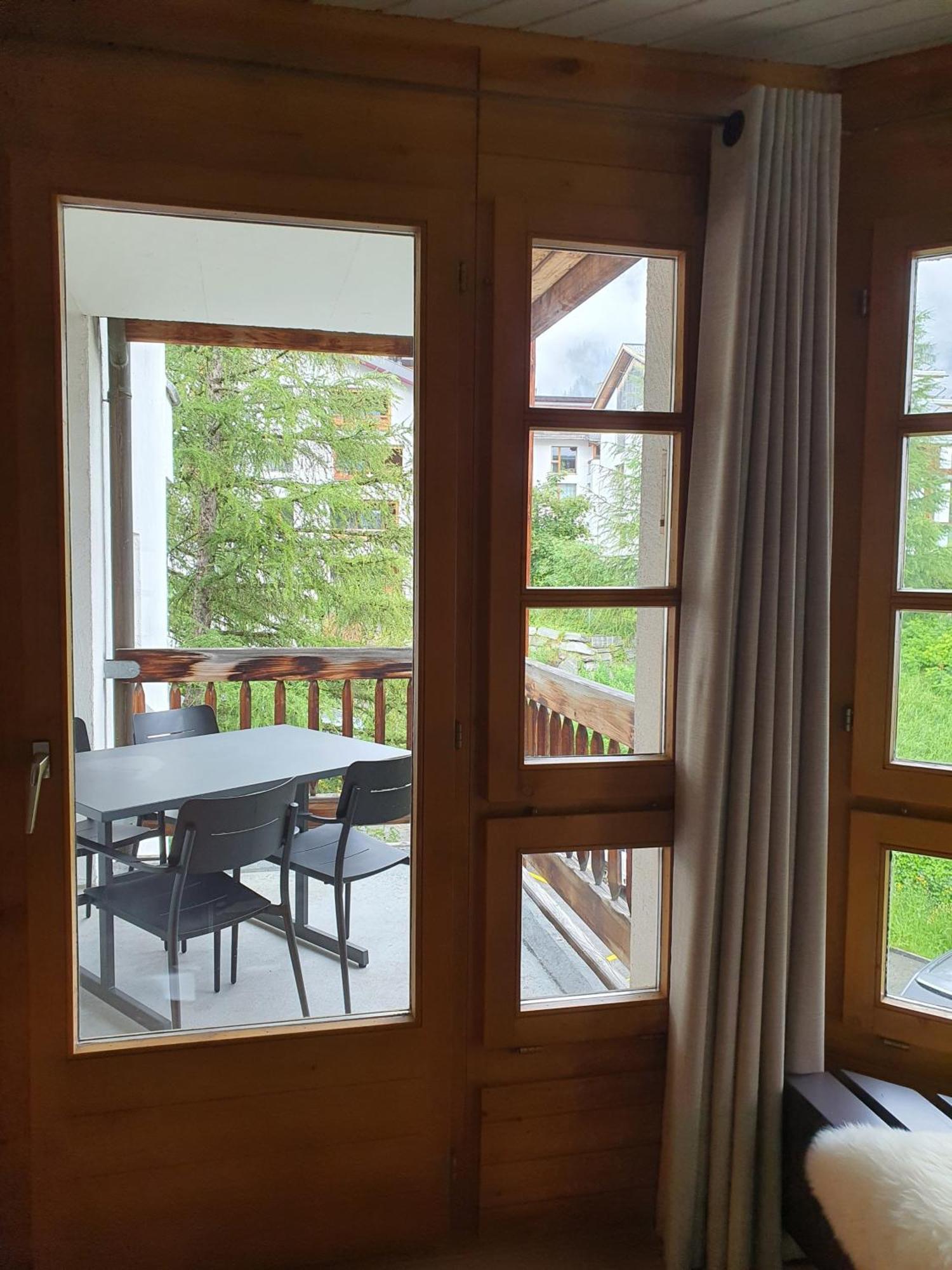 Schweizerhof Ferienwohnungen Lenzerheide 5 الغرفة الصورة
